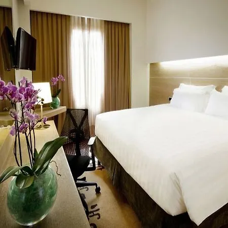 Hilton Garden Claridge