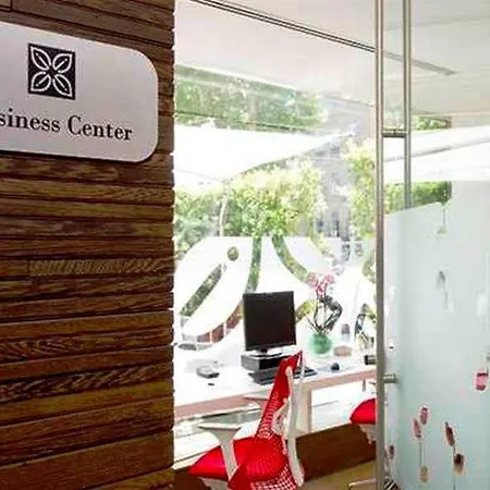 Hilton Garden Claridge Рим