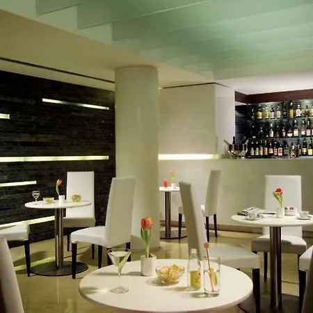Hilton Garden Claridge Hotel Rome