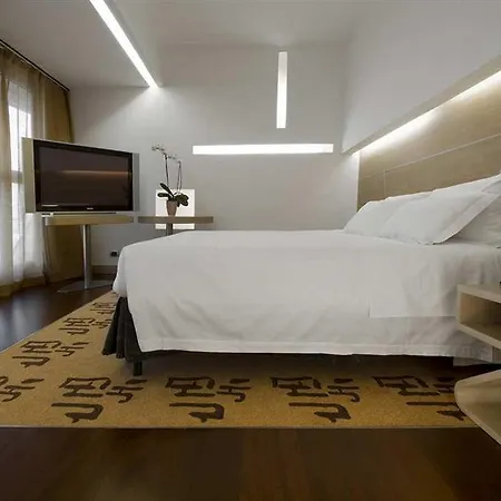 Hilton Garden Claridge 4* Roma