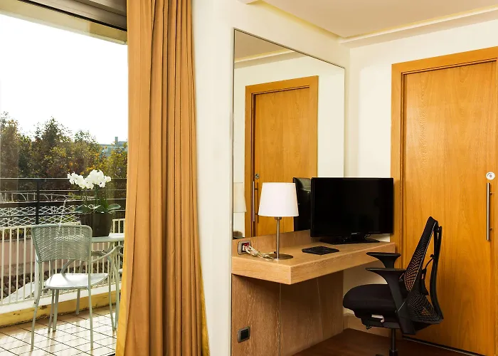 Hilton Garden Claridge