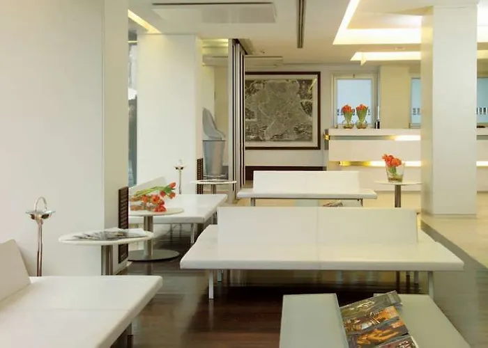 Hilton Garden Claridge Hotel Roma