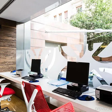 هيلتون جاردن إن كلاريدج فندق روما